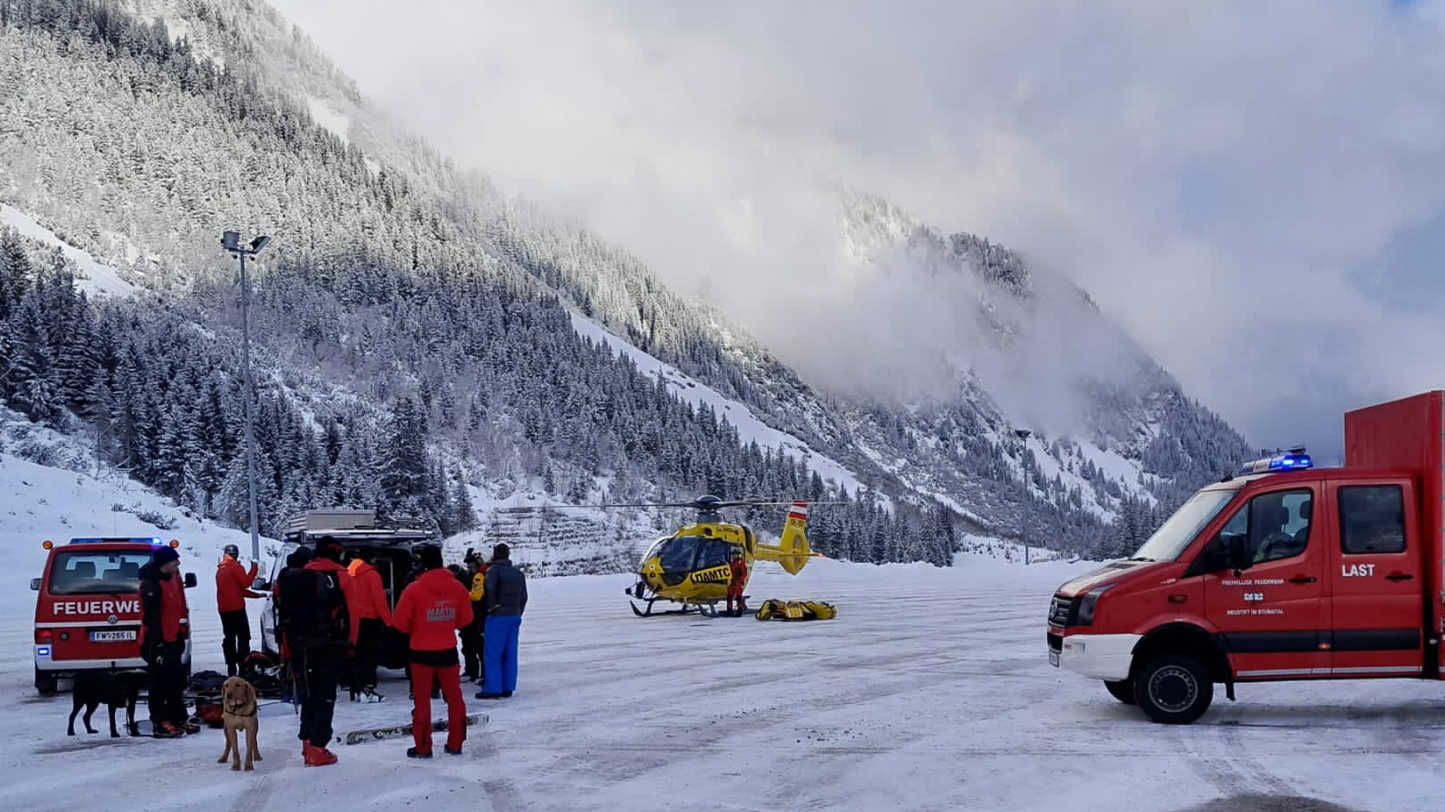 Einsatz in den Stubaier Alpen nach Lawinenabgang