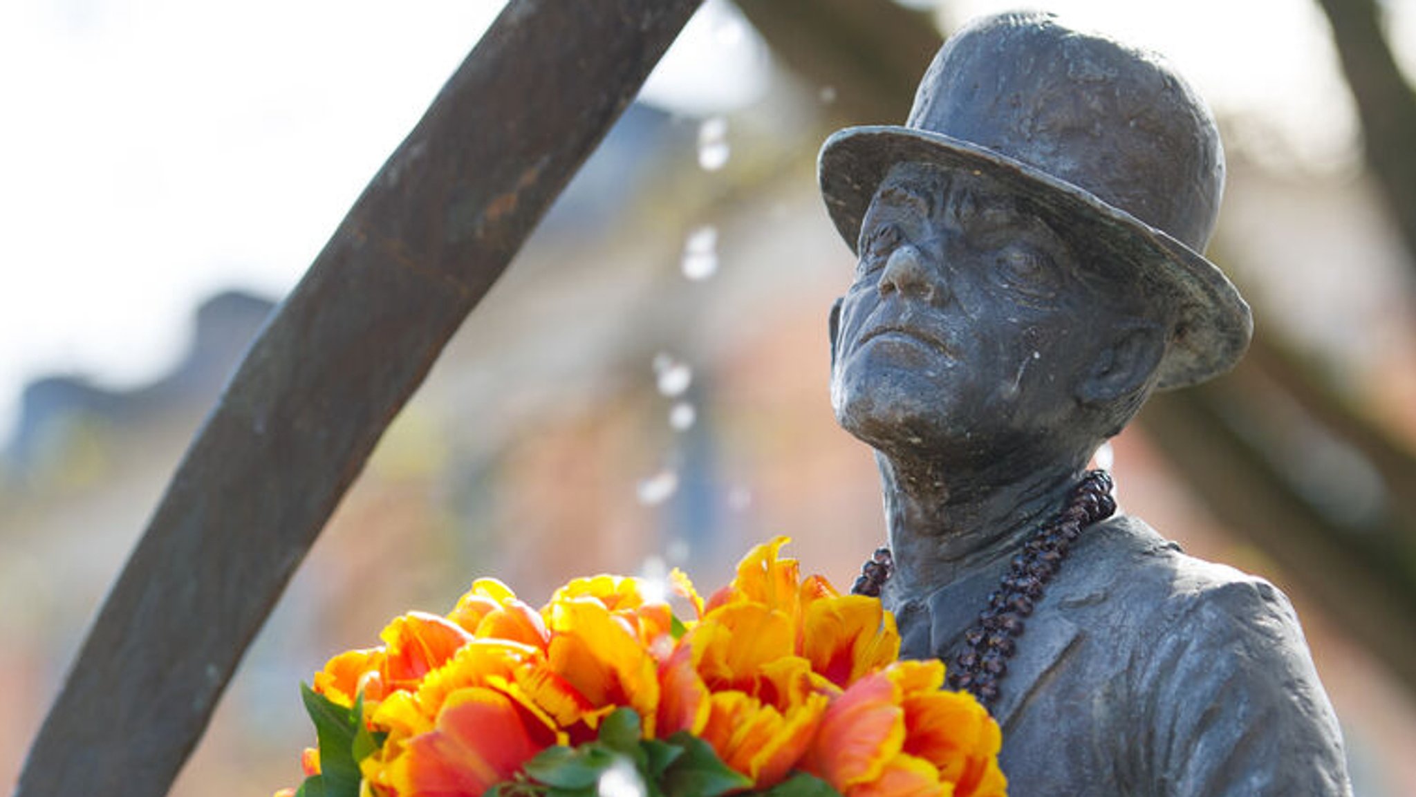 Karl-Valentin-Brunnen am Viktualienmarkt in München. Erbaut von Ernst Andreas Rauch.