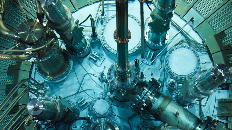 Wissenschaftler am Forschungsreaktor der TUM in Garching (Bild) entwickeln auch Mini-Atomreaktoren für den Einsatz im Weltraum. | Bild: TUM Wissenschaftler am Forschungsreaktor der TUM in Garching (Bild) entwickeln auch Mini-Atomreaktoren für den Einsatz im Weltraum.