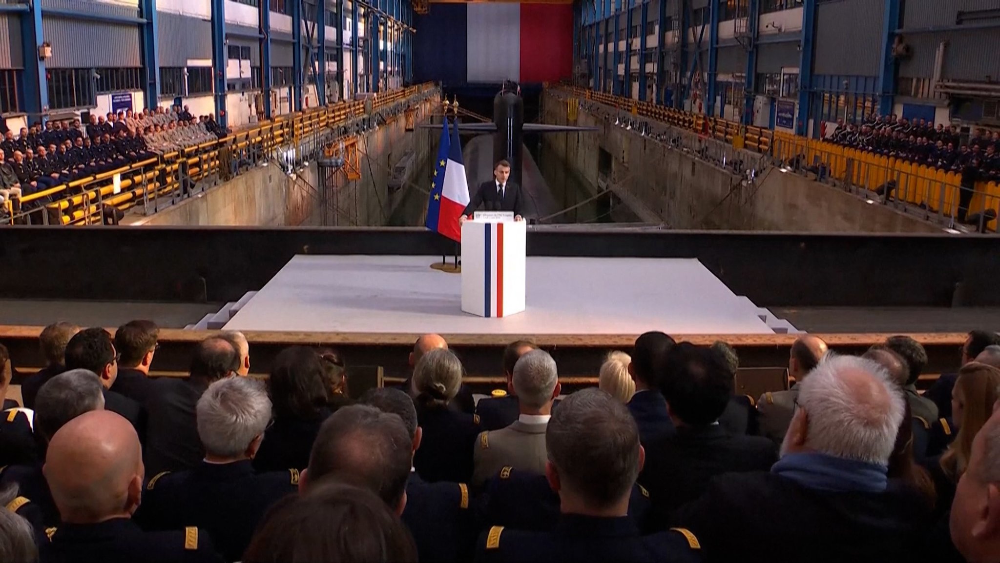 Frankreich - Präsident Macron will das Atomarsenal aufstocken