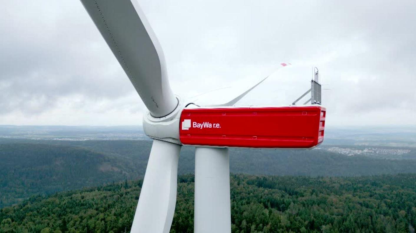 Eine Windkraftanlage der BayWa r.e.