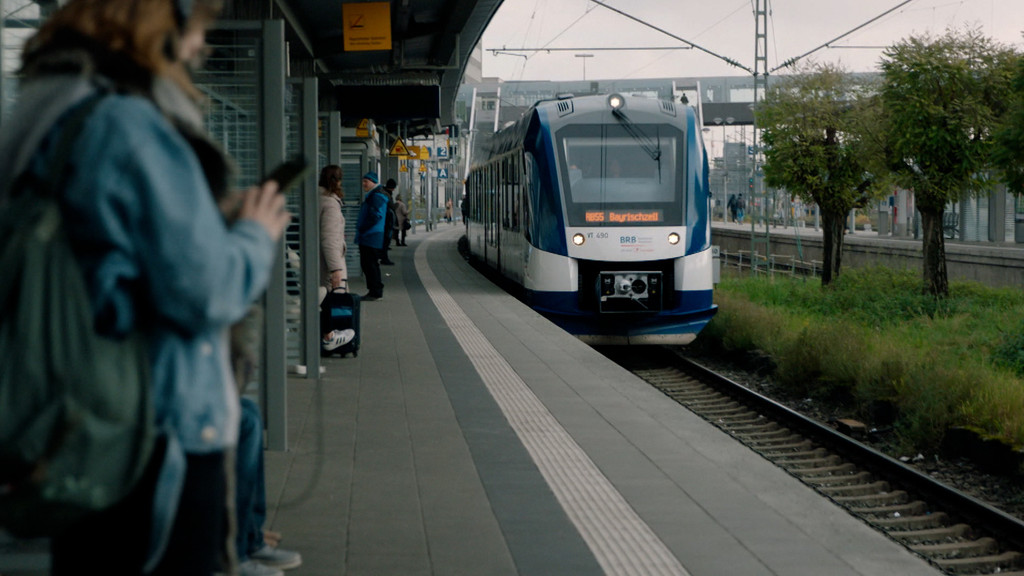 Verkehrsminister Bernreiter hat seine Pläne für den Öffentliche Nahverkehr in Bayern vorgestellt. | Bild: Bayerischer Rundfunk 2022 Verkehrsminister Bernreiter hat seine Pläne für den Öffentliche Nahverkehr in Bayern vorgestellt.