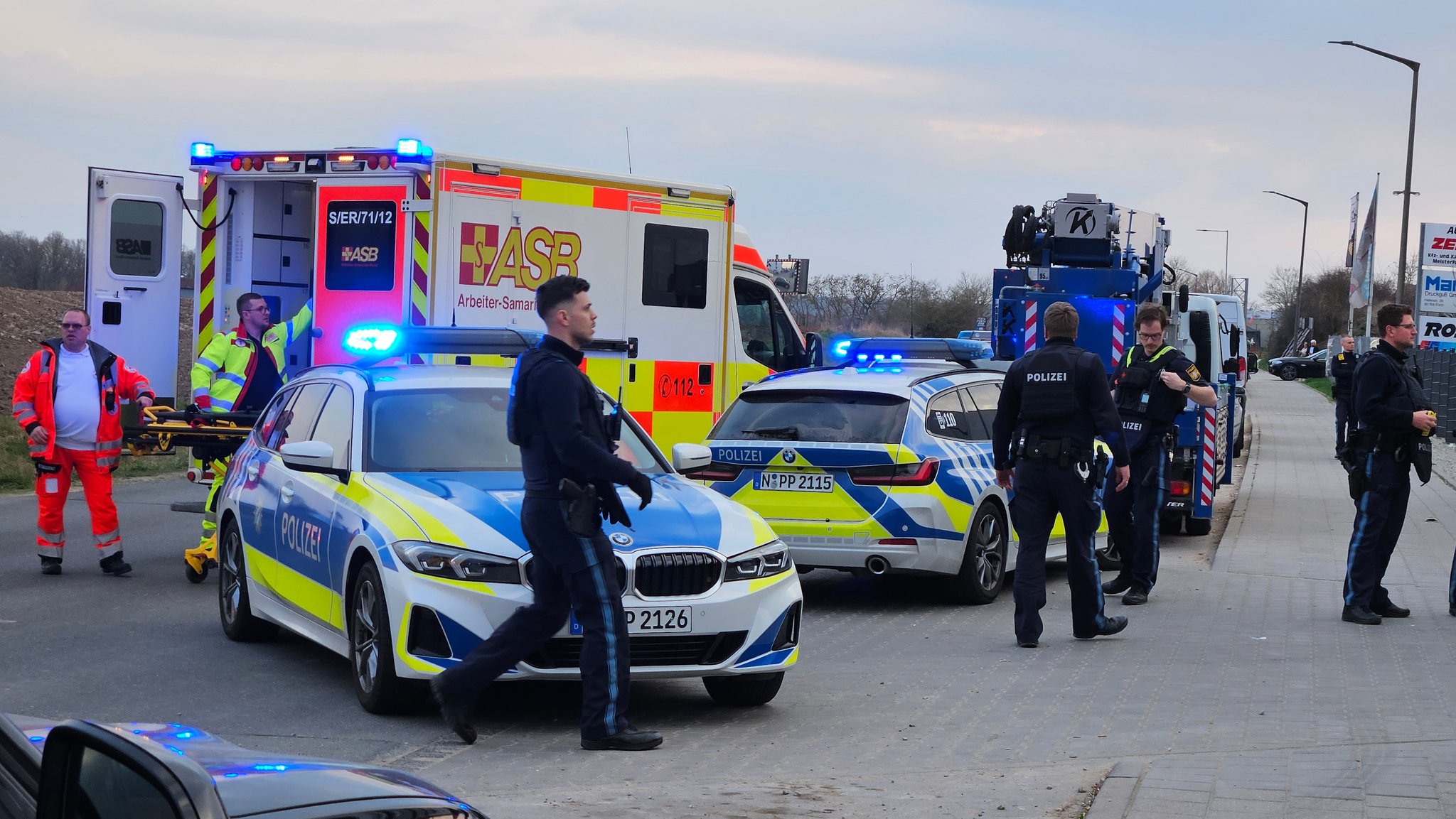 Großeinsatz nach Schüssen auf Hochzeit in Fürth