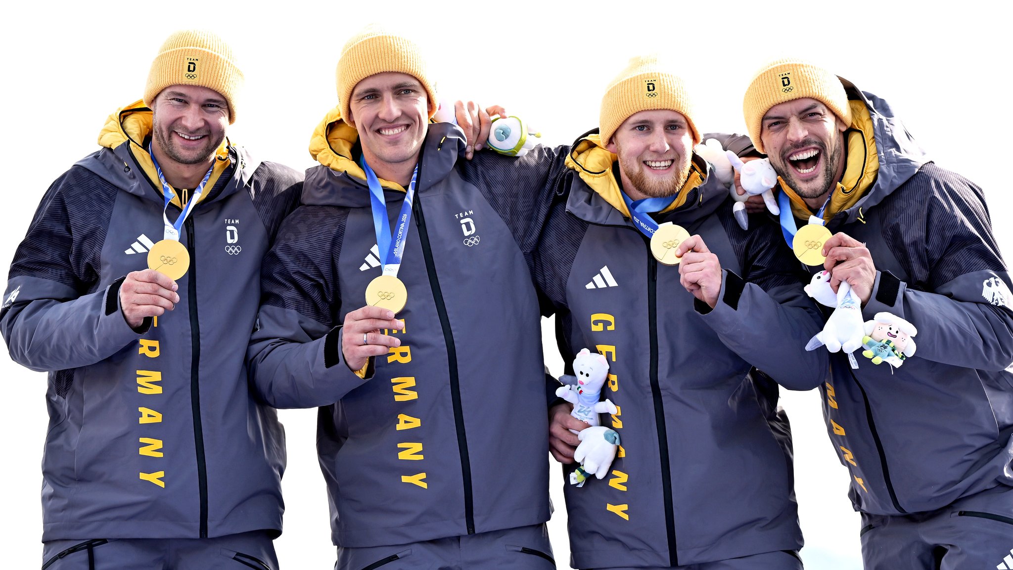 Die Olympiasieger im Viererbob