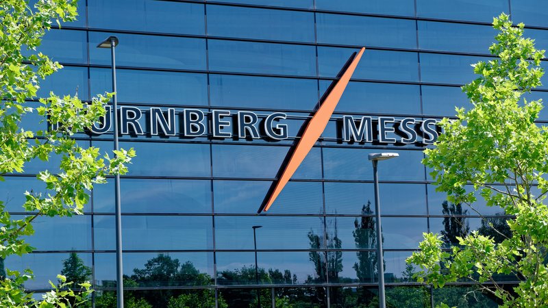 In Nürnberg ist am Sonntag die HOGA gestartet, eine Fachmesse für Hotellerie und Gastronomie mit mehr als 500 Ausstellern auf rund 30.000 Quadratmetern. | Bild: picture alliance / CHROMORANGE | Jürgen Schott In Nürnberg ist am Sonntag die HOGA gestartet, eine Fachmesse für Hotellerie und Gastronomie mit mehr als 500 Ausstellern auf rund 30.000 Quadratmetern.