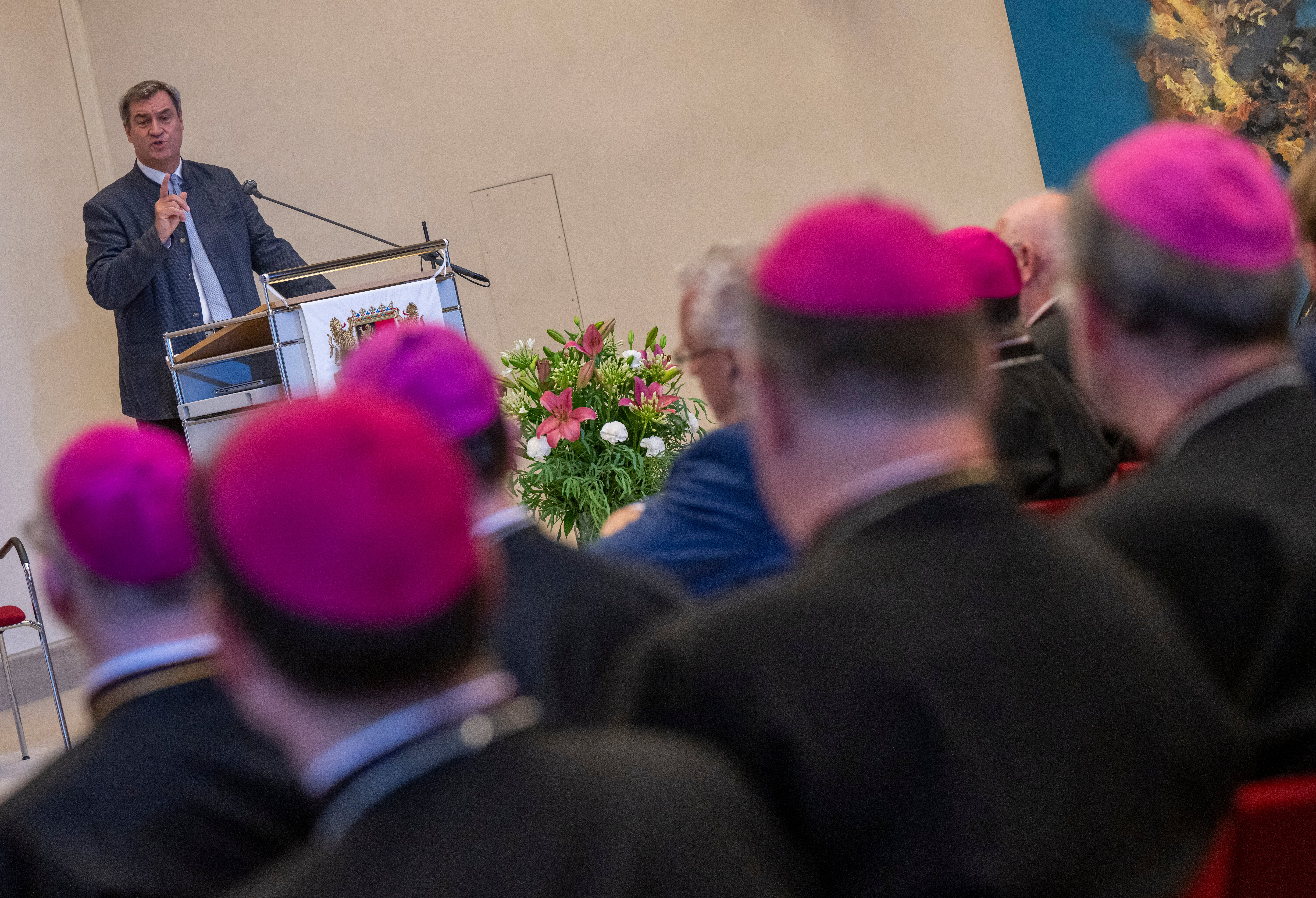 Italiens Justiz gelingt Schlag gegen sizilianische Mafia | BR24 Italiens Justiz gelingt Schlag gegen sizilianische Mafia | BR24