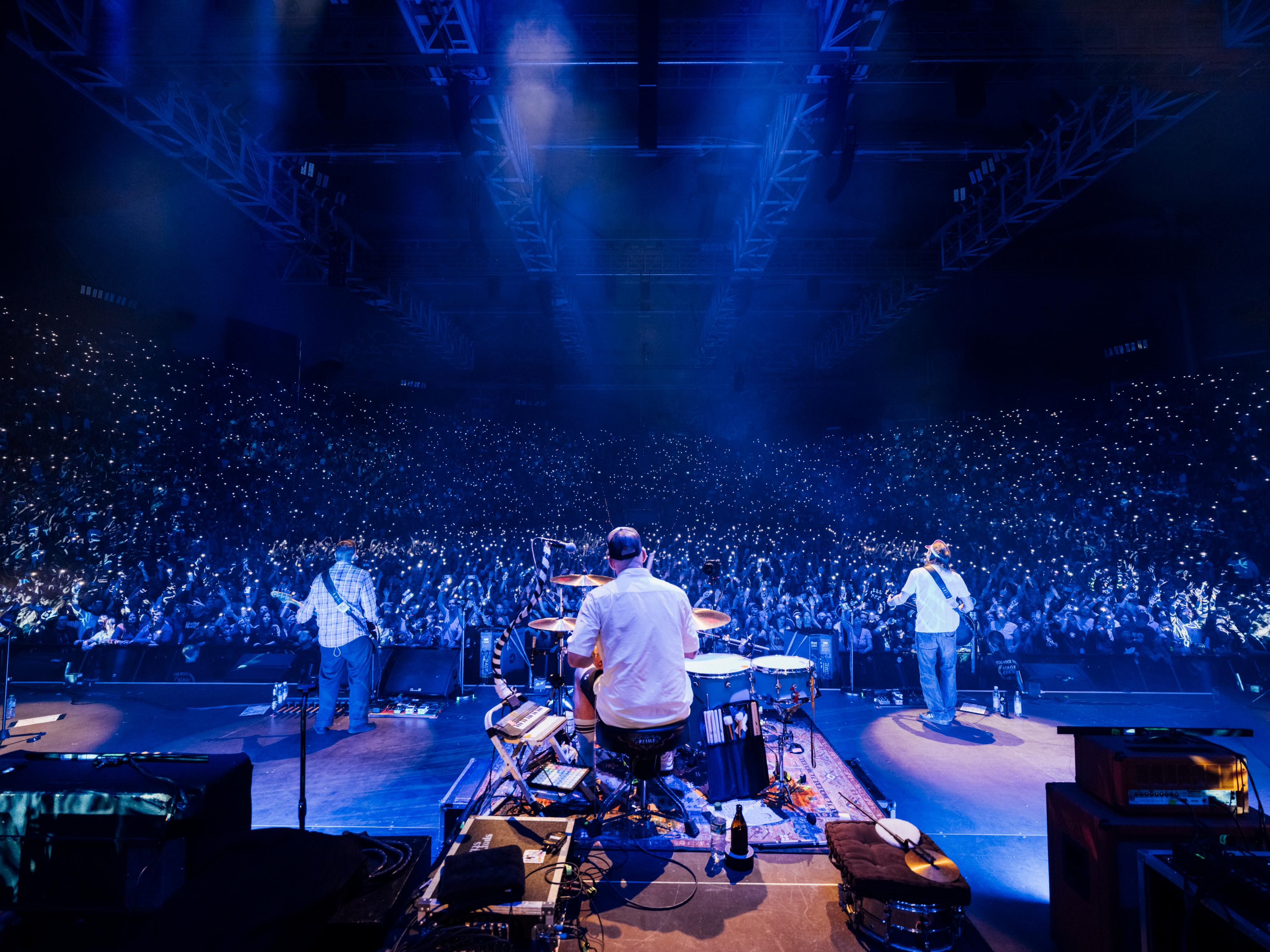 Sportfreunde Stiller rocken die ausverkaufte Olympiahalle in München. | Bild:Ingo Pertramer