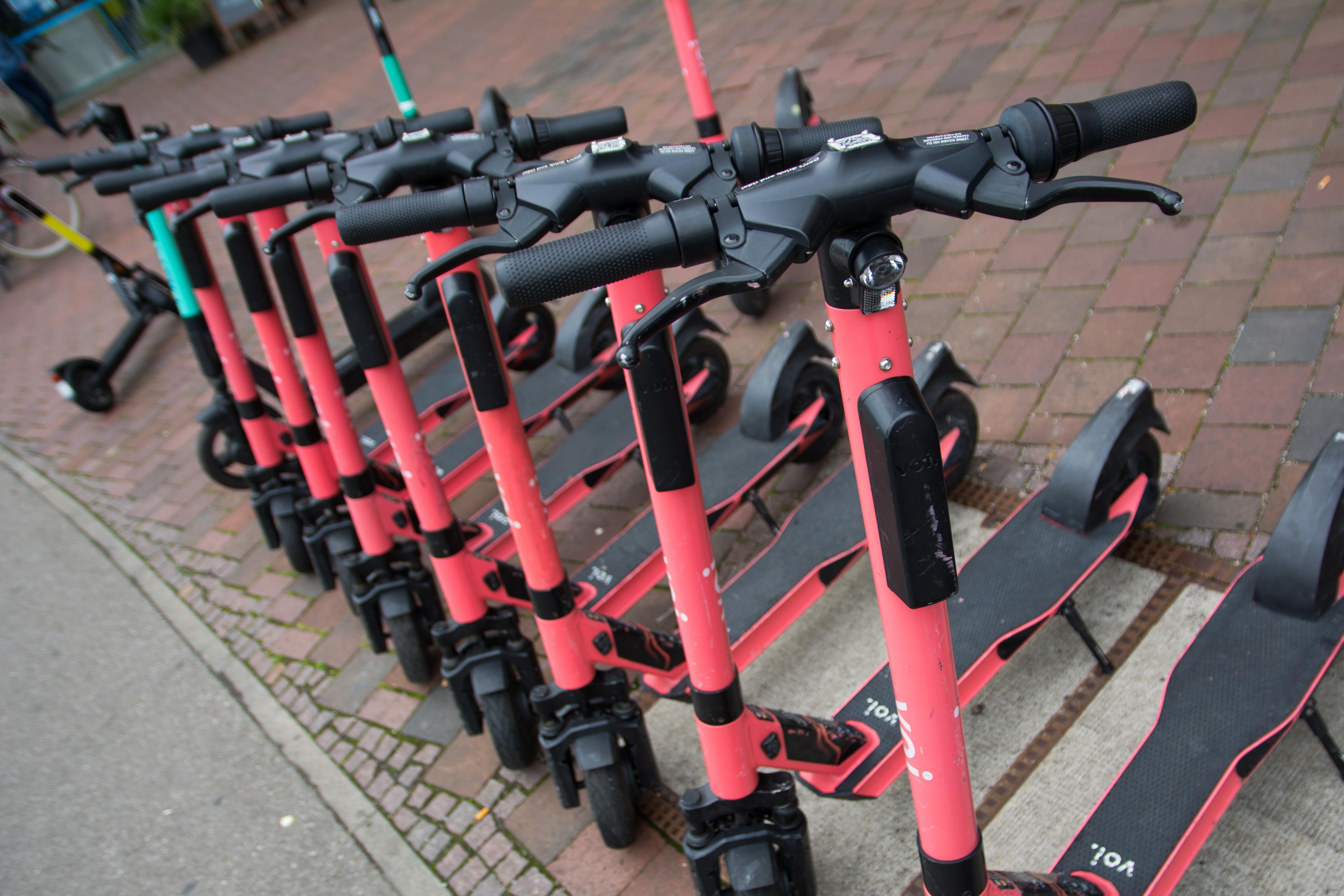 Mehr Unfälle, mehr Ärger – aber auch mehr Flexibilität: E-Scooter polarisieren