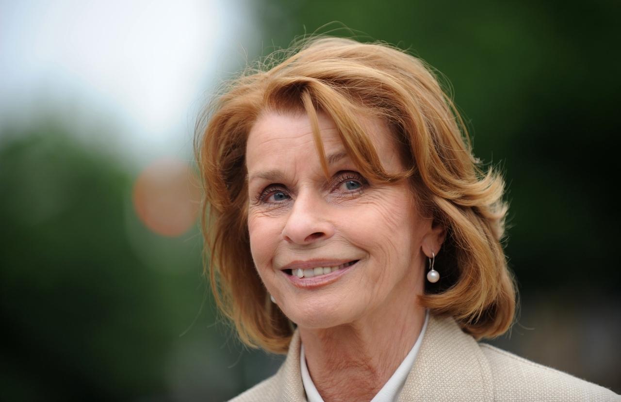 Senta Berger Bio