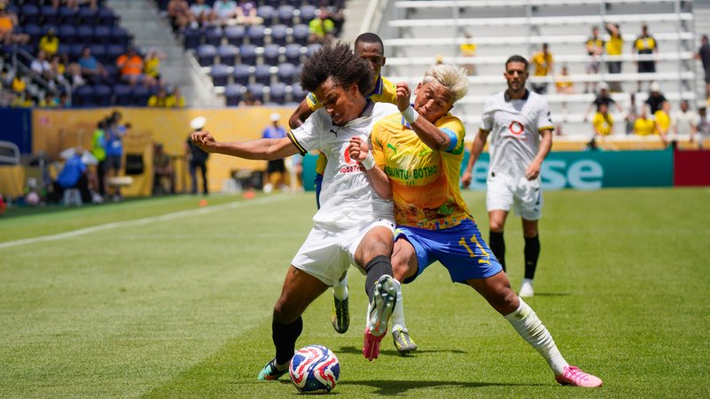 Leere Ränge in Cincinnati bei Mamelodi Sundowns gegen Borussia Dortmund | Bild: picture alliance / ZUMAPRESS.com | Trent Patterson Leere Ränge in Cincinnati bei Mamelodi Sundowns gegen Borussia Dortmund