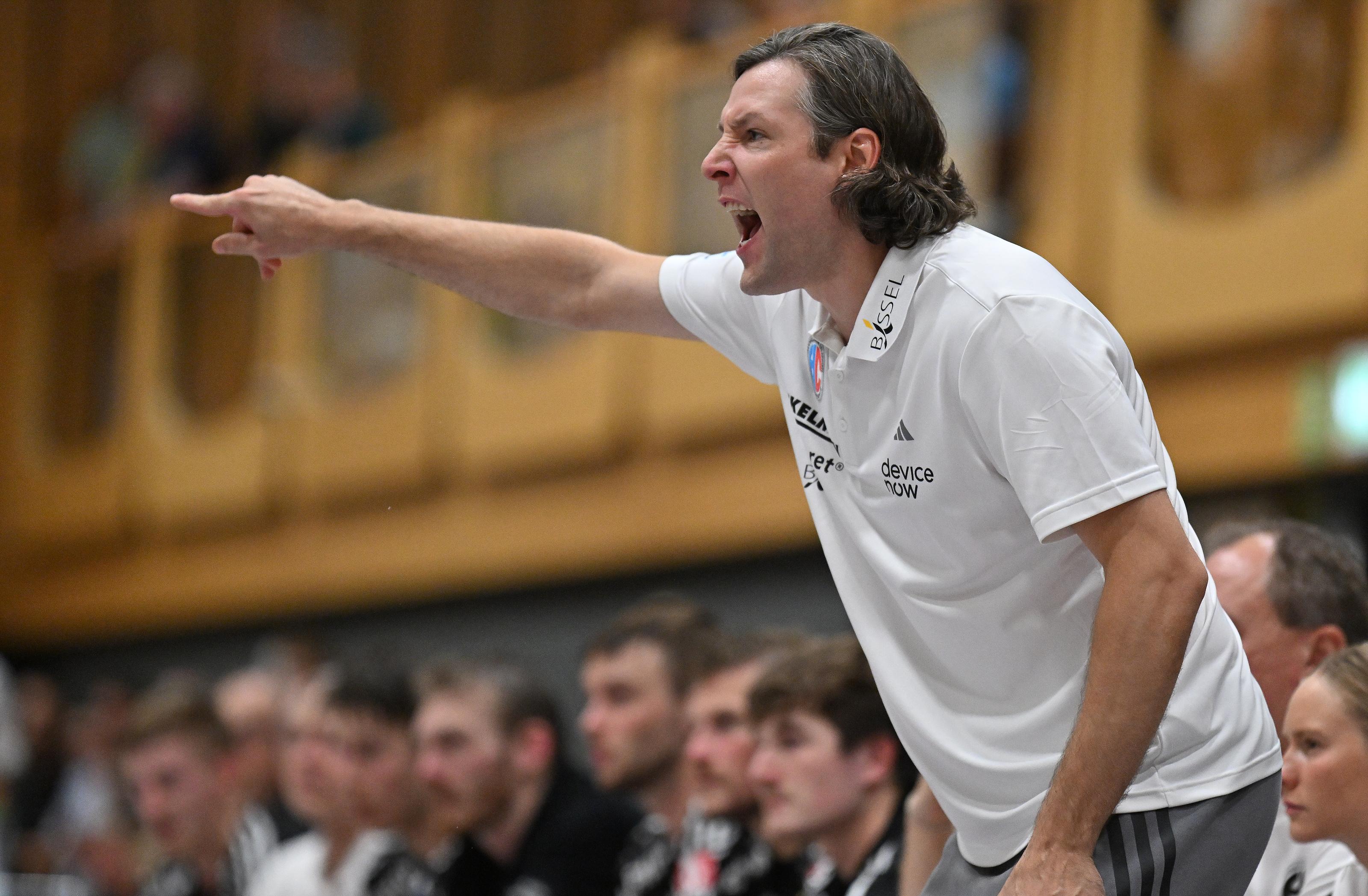 HC Erlangen Cheftrainer Johannes Sellin