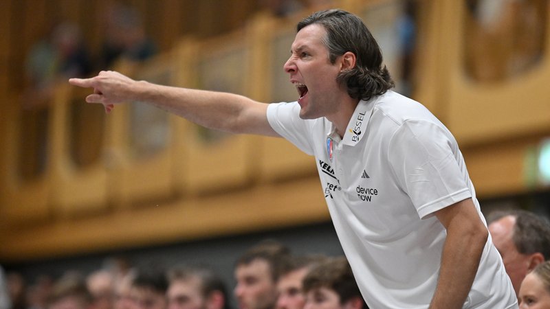 HC Erlangen Cheftrainer Johannes Sellin | Bild: picture alliance / Sportfoto Zink / Wolfgang Zink | Sportfoto Zink / Wolfgang Zink HC Erlangen Cheftrainer Johannes Sellin