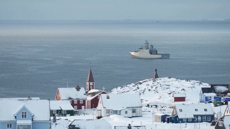15 Bundeswehrsoldaten sollen gemeinsam mit Soldaten anderer europäischer Staaten ausloten, wie Grönland besser geschützt werden kann. | Bild: Bayerischer Rundfunk 2026 15 Bundeswehrsoldaten sollen gemeinsam mit Soldaten anderer europäischer Staaten ausloten, wie Grönland besser geschützt werden kann.