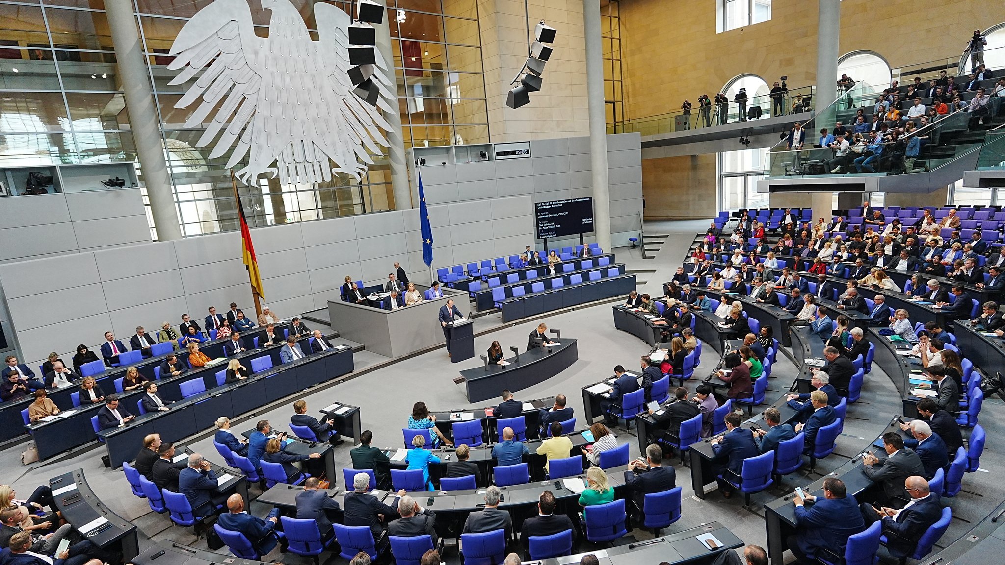 Nach Solingen: Bundestag diskutiert über Sicherheitspaket