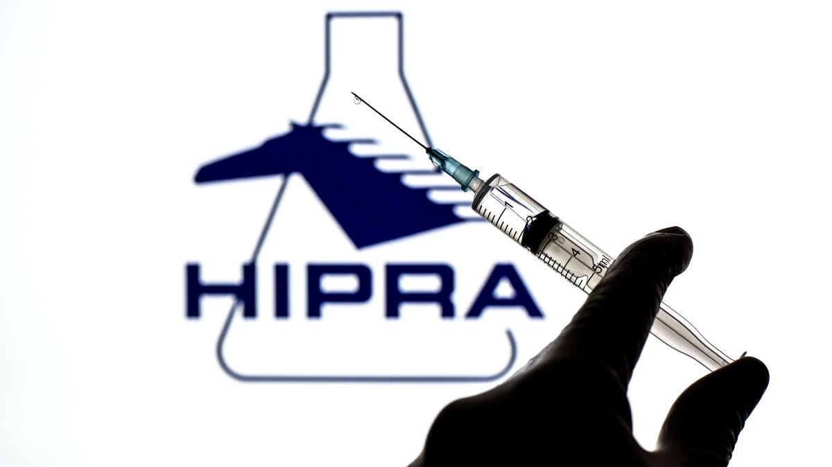 Logo Hipra, Hand, Spritze