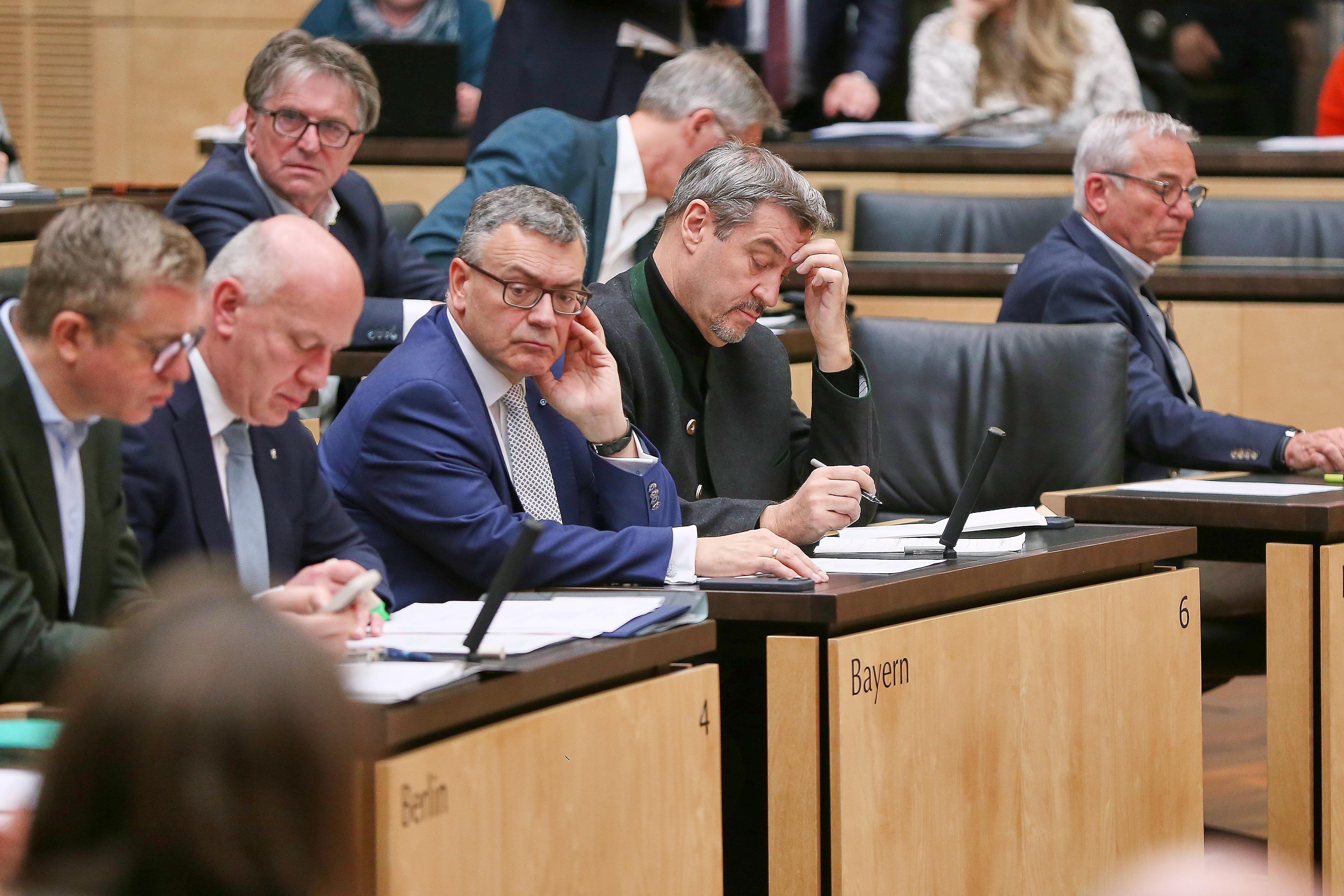 CSU increases pressure on capital city funding - | Legal experts skeptical