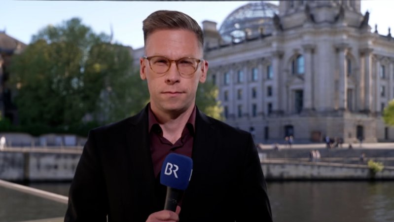 BR-Korrespondent Björn Dake | Bild: BR BR-Korrespondent Björn Dake