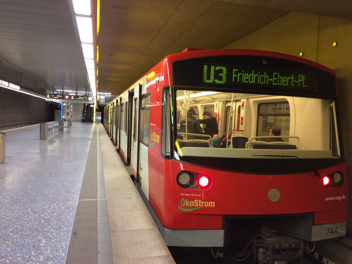 Zehn Jahre fahrerlose U-Bahn in Nürnberg