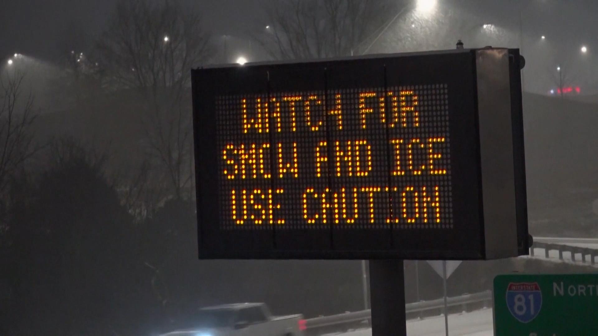 Ein heftiger Wintersturm sorgt in den USA für Chaos.