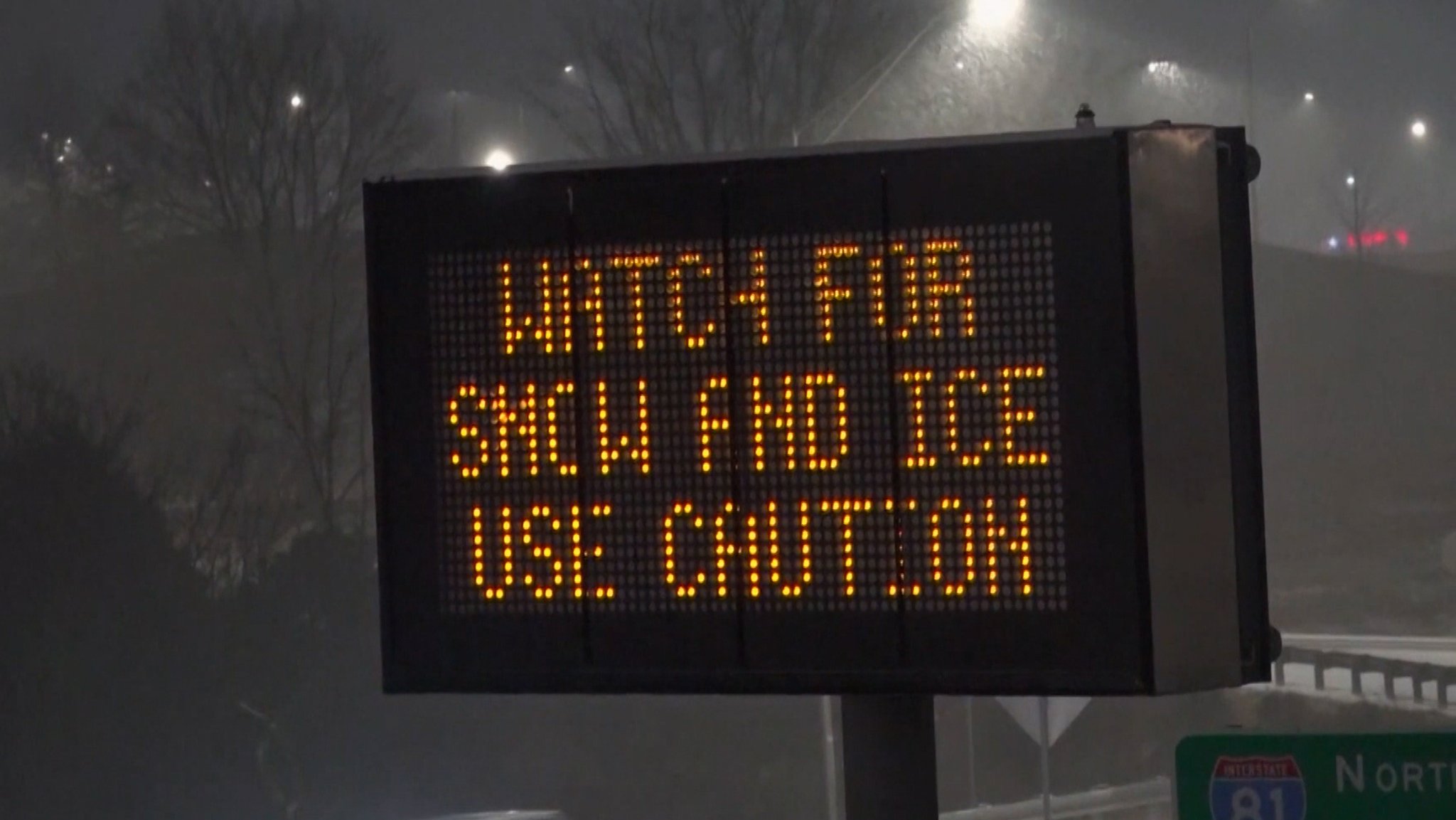 Ein heftiger Wintersturm sorgt in den USA für Chaos.