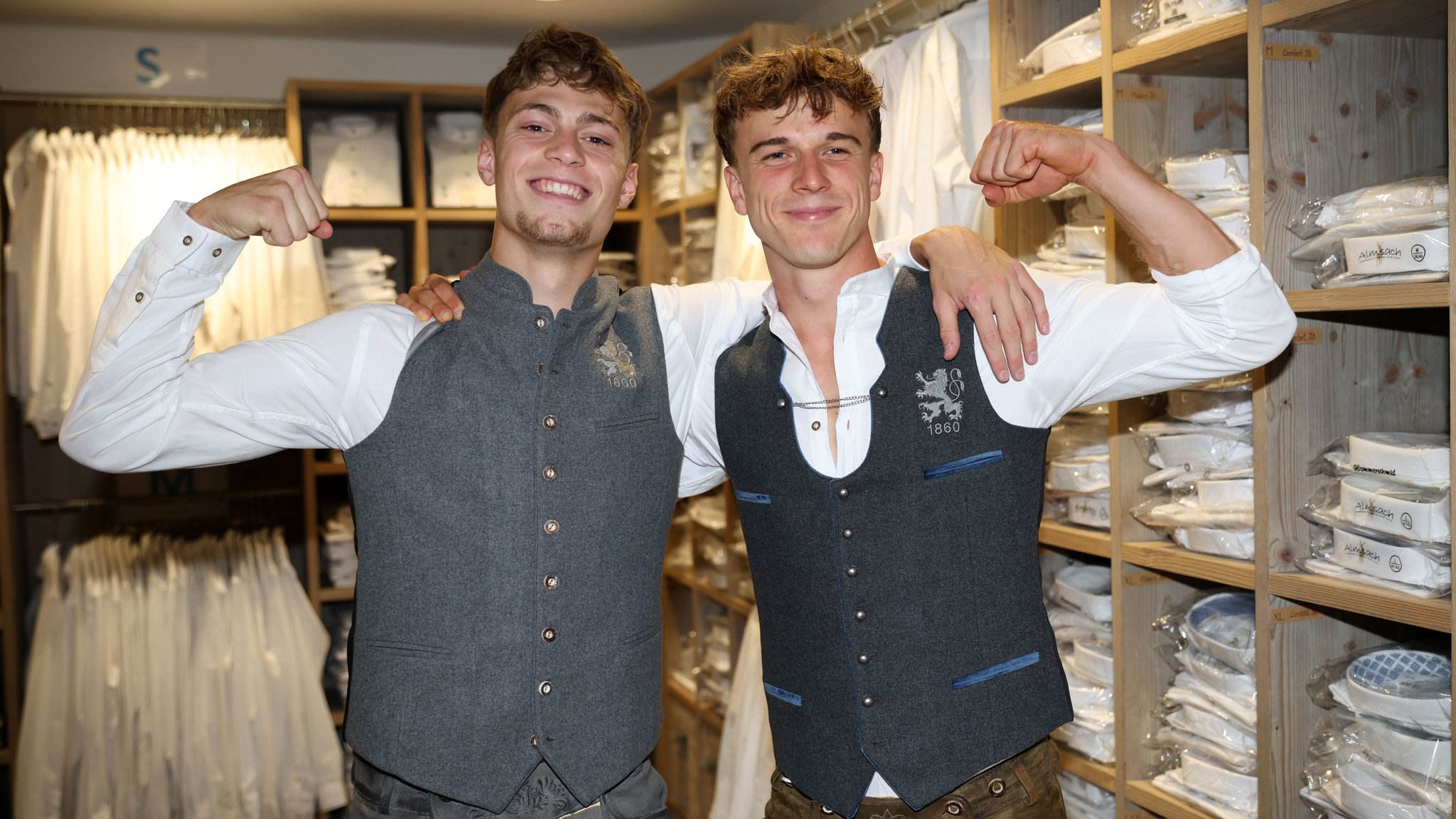 Emre Erdogan und Julian Bell | Bild: picture alliance / sampics / Stefan Matzke | Stefan Matzke Emre Erdogan und Julian Bell