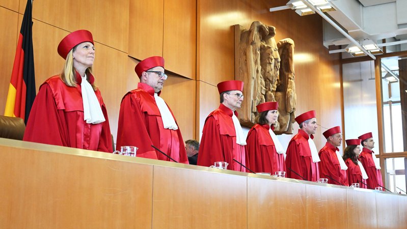 Bundesverfassungsgericht soll krisenfest(er) werden | Bild: dpa-Bildfunk/Uli Deck Bundesverfassungsgericht soll krisenfest(er) werden