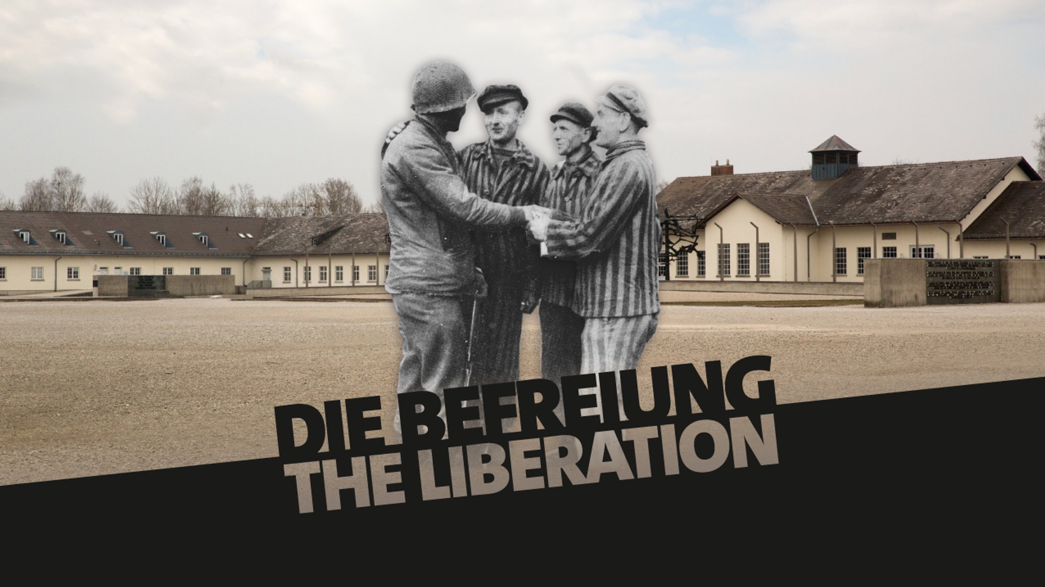 Ehemalige Häftlinge stehen bei einem US-Soldaten am Tag der Befreiung in KZ Dachau.