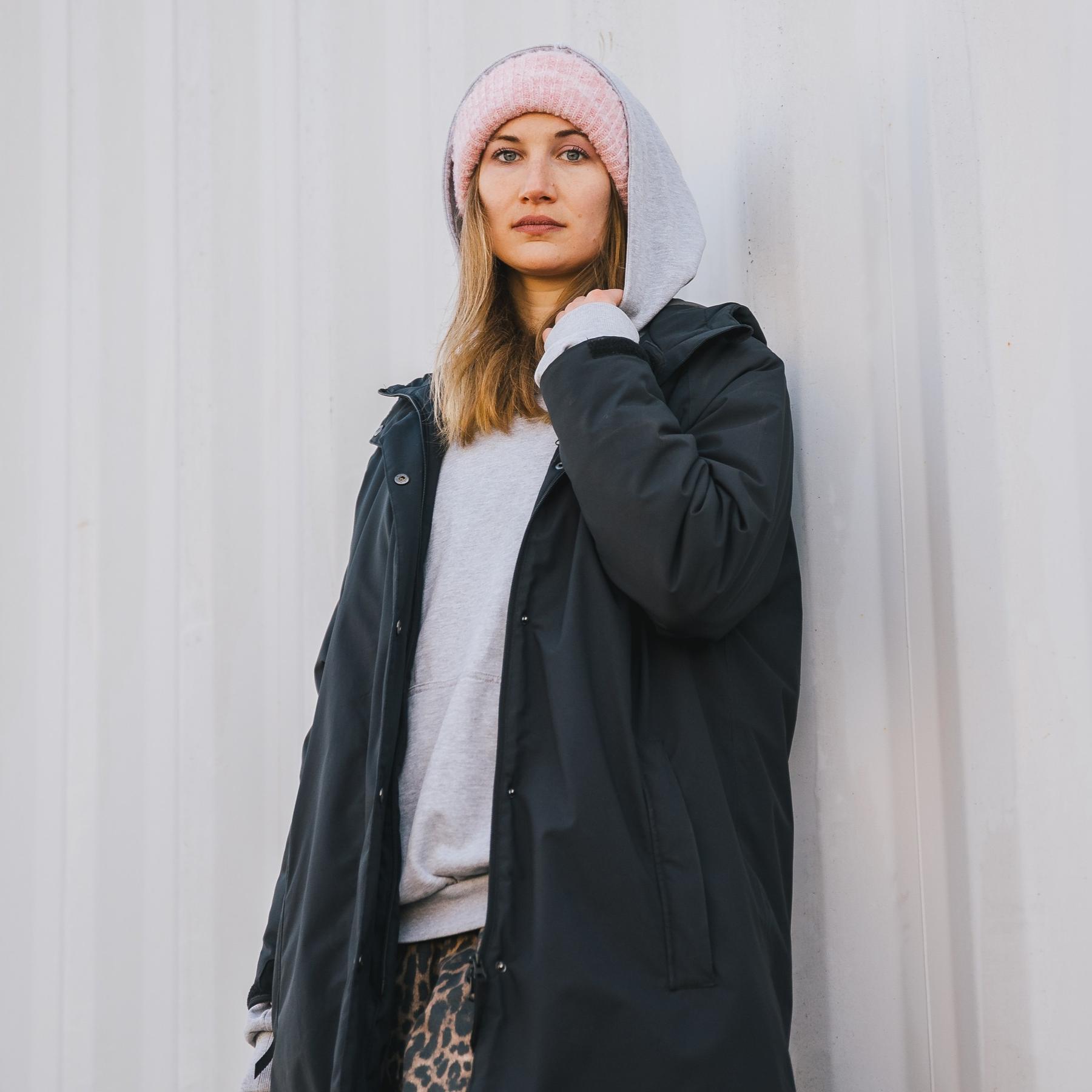 Anita Gmeiner, Mundartrapperin und Bäuerin: bei ihr ist Kirwa im KopfAnita Gmeiner, Mundartrapperin: bei ihr ist Kirwa im Kopf Anita Gmeiner, Mundartrapperin und Bäuerin: bei ihr ist Kirwa im KopfAnita Gmeiner, Mundartrapperin: bei ihr ist Kirwa im Kopf