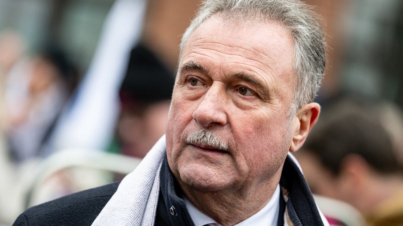 GDL-Chef Claus Weselsky | Bild: pa/dpa/Fabian Sommer GDL-Chef Claus Weselsky