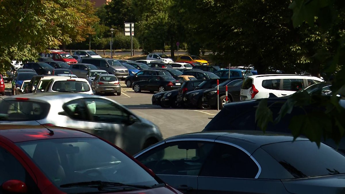 Bürgerentscheid in Würzburg: Bald Gebühren für Parkplätze?