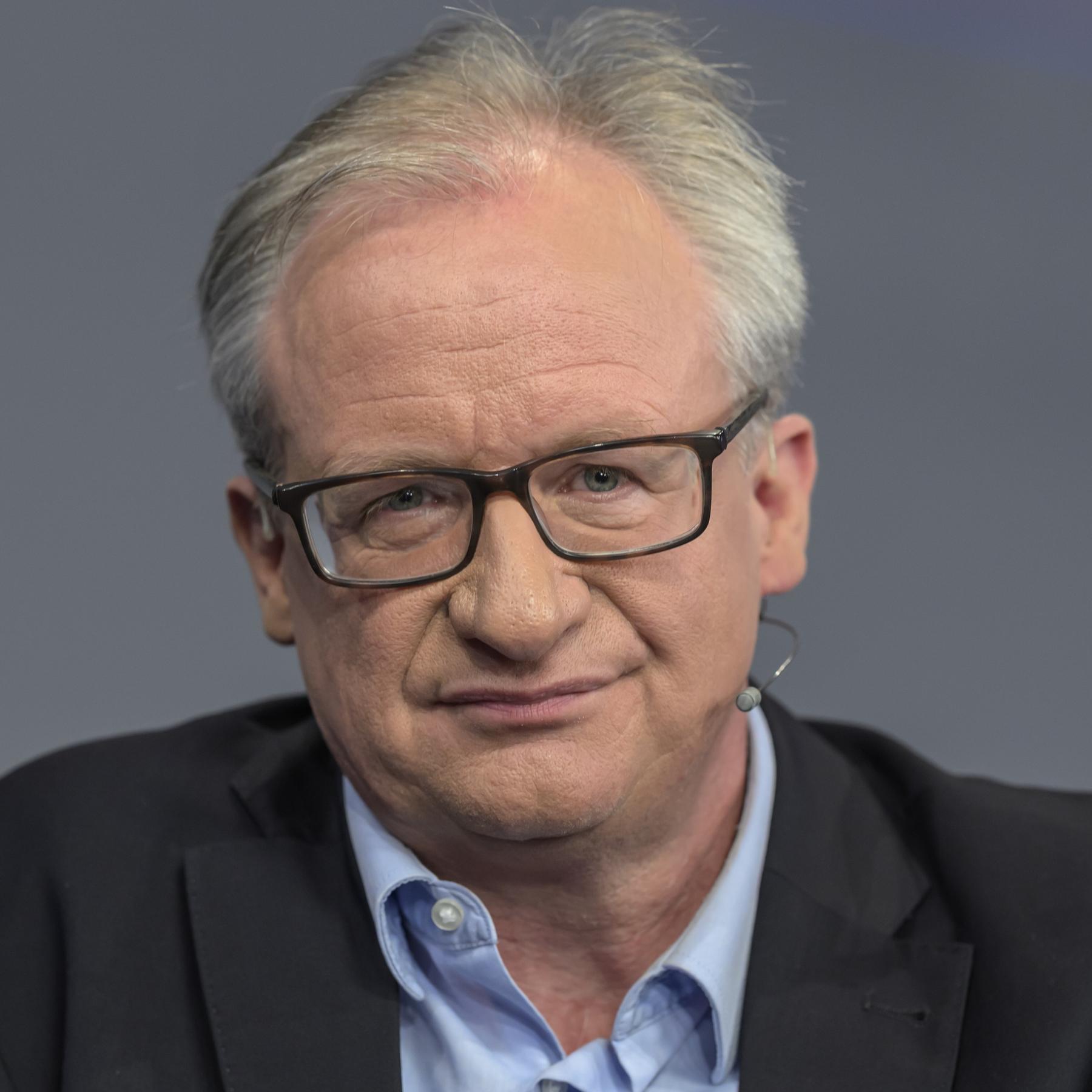 Albrecht von Lucke zur Sommer-Pressekonferenz des Kanzlers