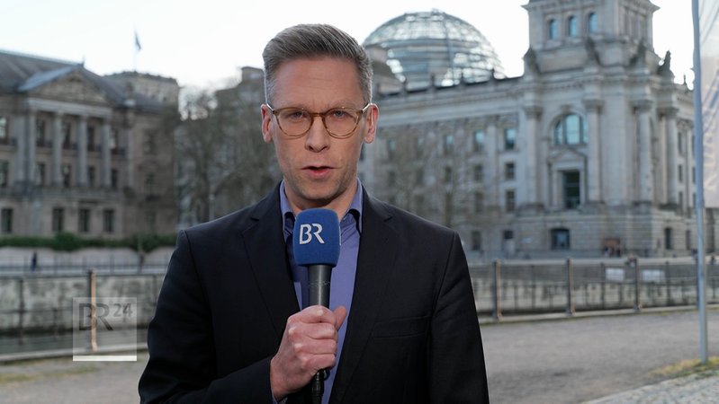 Im Video: BR-Hauptstadtkorrespondent Björn Dake zu den Äußerungen von BAMF-Präsident Sommer | Bild: Bayerischer Rundfunk 2025 Im Video: BR-Hauptstadtkorrespondent Björn Dake zu den Äußerungen von BAMF-Präsident Sommer