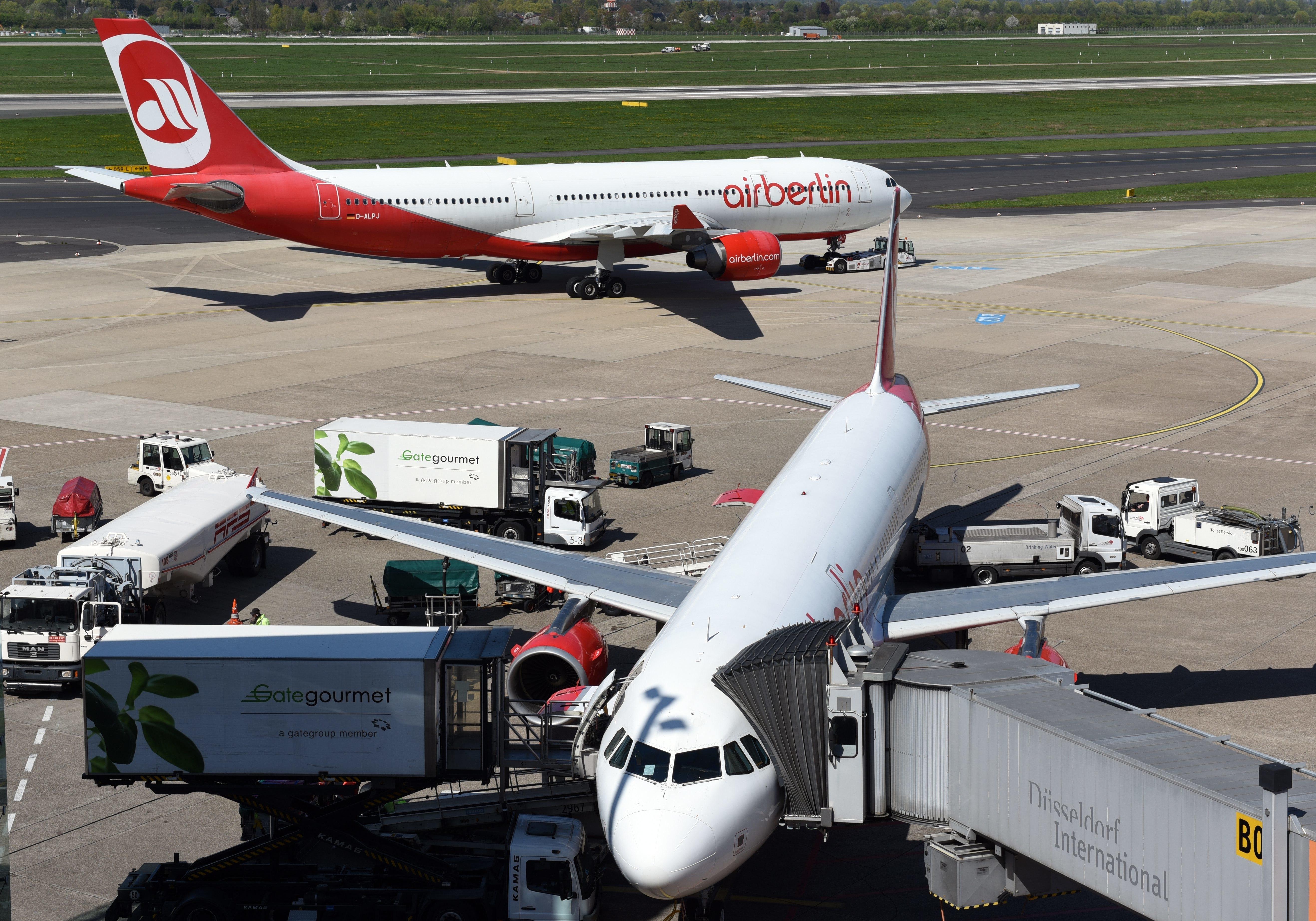 Einige Airlines Nehmen Flugverkehr In Die Turkei Wieder Auf Br24