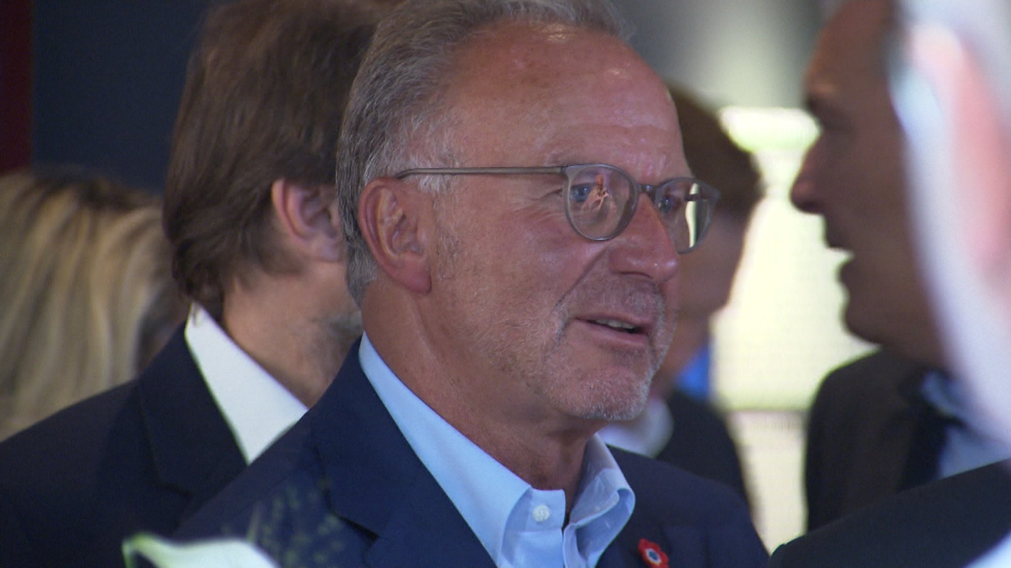 Bayern-Vorstandschef Rummenigge kritisiert den DFB