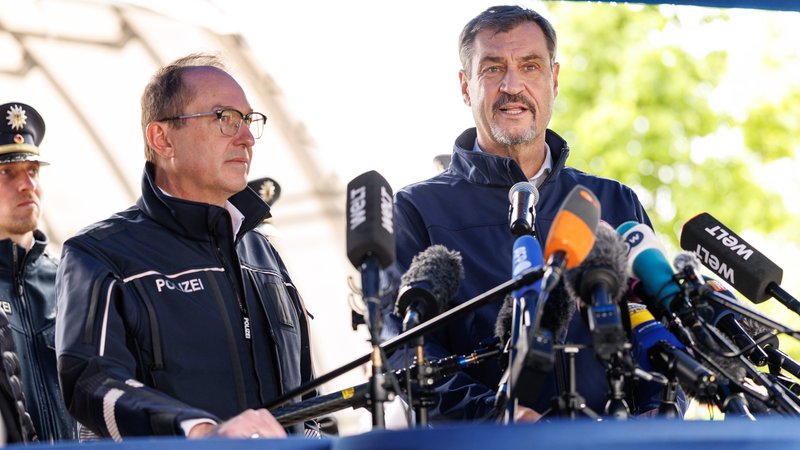 Alexander Dobrindt (links), Markus Söder | Bild: picture alliance/dpa | Matthias Balk Alexander Dobrindt (links), Markus Söder