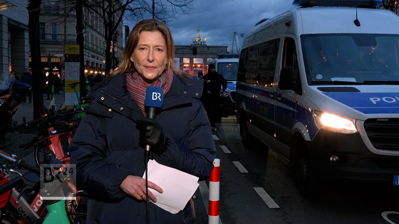 BR-Korrespondentin Stephanie Stauss in Berlin