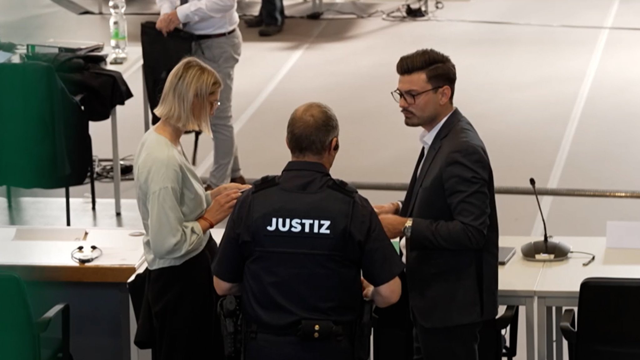 Für den Prozess wegen Geldautomatensprengungen wird die Turnhalle der Bundespolizei Bamberg verwendet.