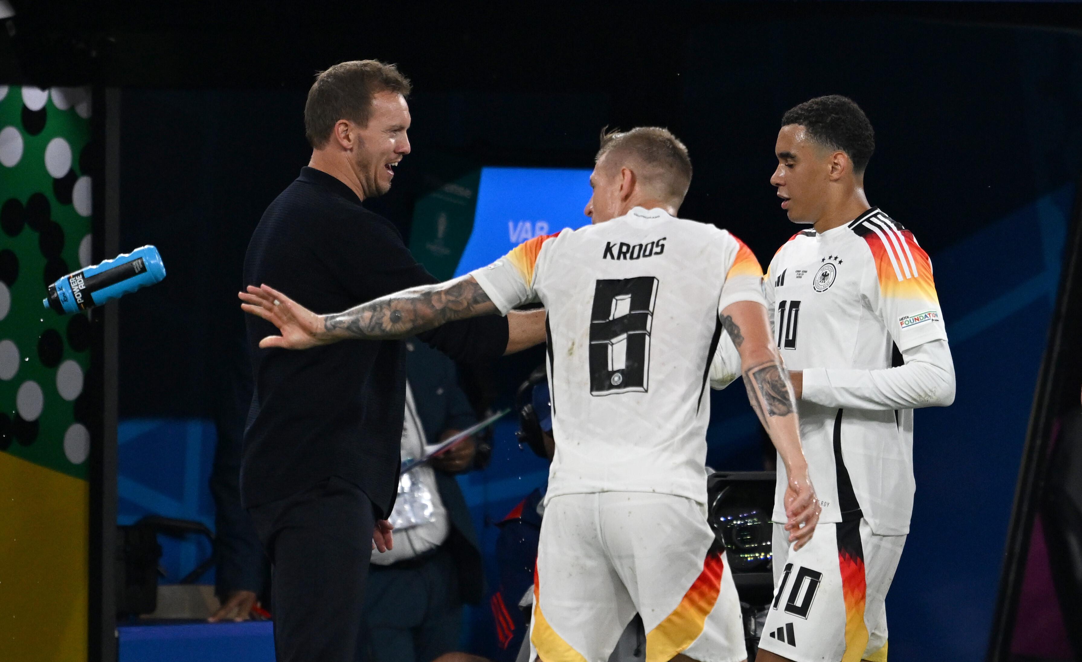 Julian Nagelsmann, Toni Kroos und Jamal Musiala 