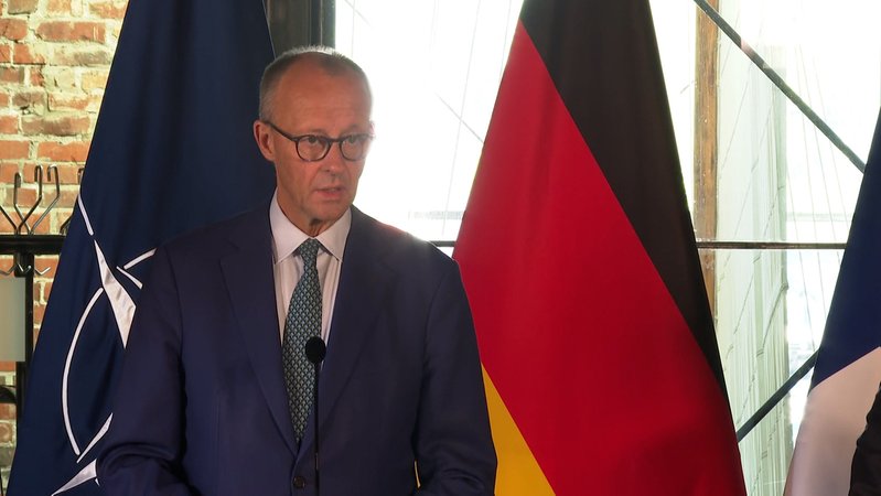 Im Video: Merz zu Reichweitenbeschränkung | Bild: Bayerischer Rundfunk 2025 Im Video: Merz zu Reichweitenbeschränkung