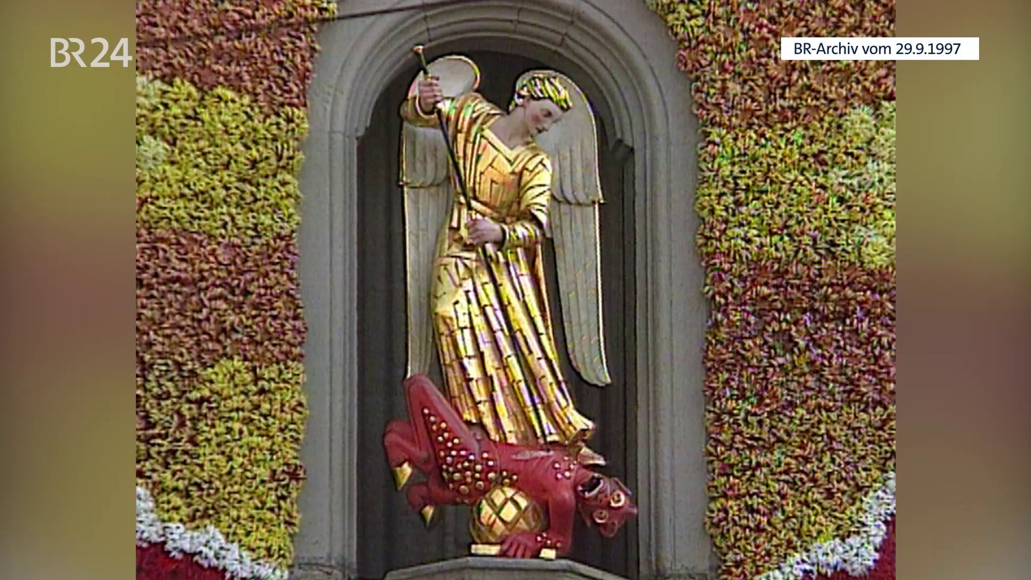 Turamichele-Figur mit Teufel