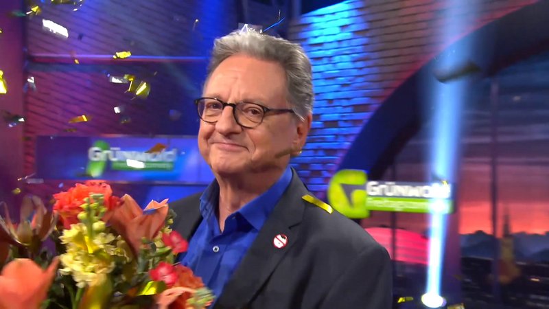 Kabarettist Günter Grünwald dankt mit letzter Vorstellung in Ingolstadt ab. | Bild: BR Kabarettist Günter Grünwald dankt mit letzter Vorstellung in Ingolstadt ab.