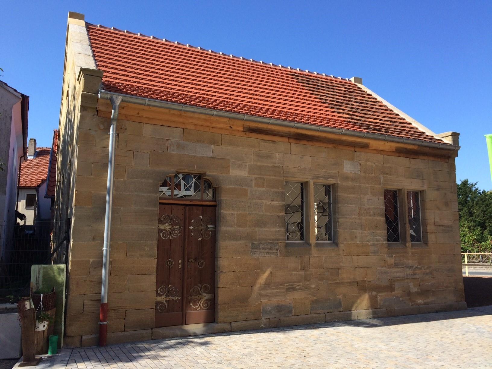 Preiswürdige Denkmalpflege: Die ehemalige Synagoge in Gleisdorf, einem Ortsteil von Untermerzbach in Unterfranken.