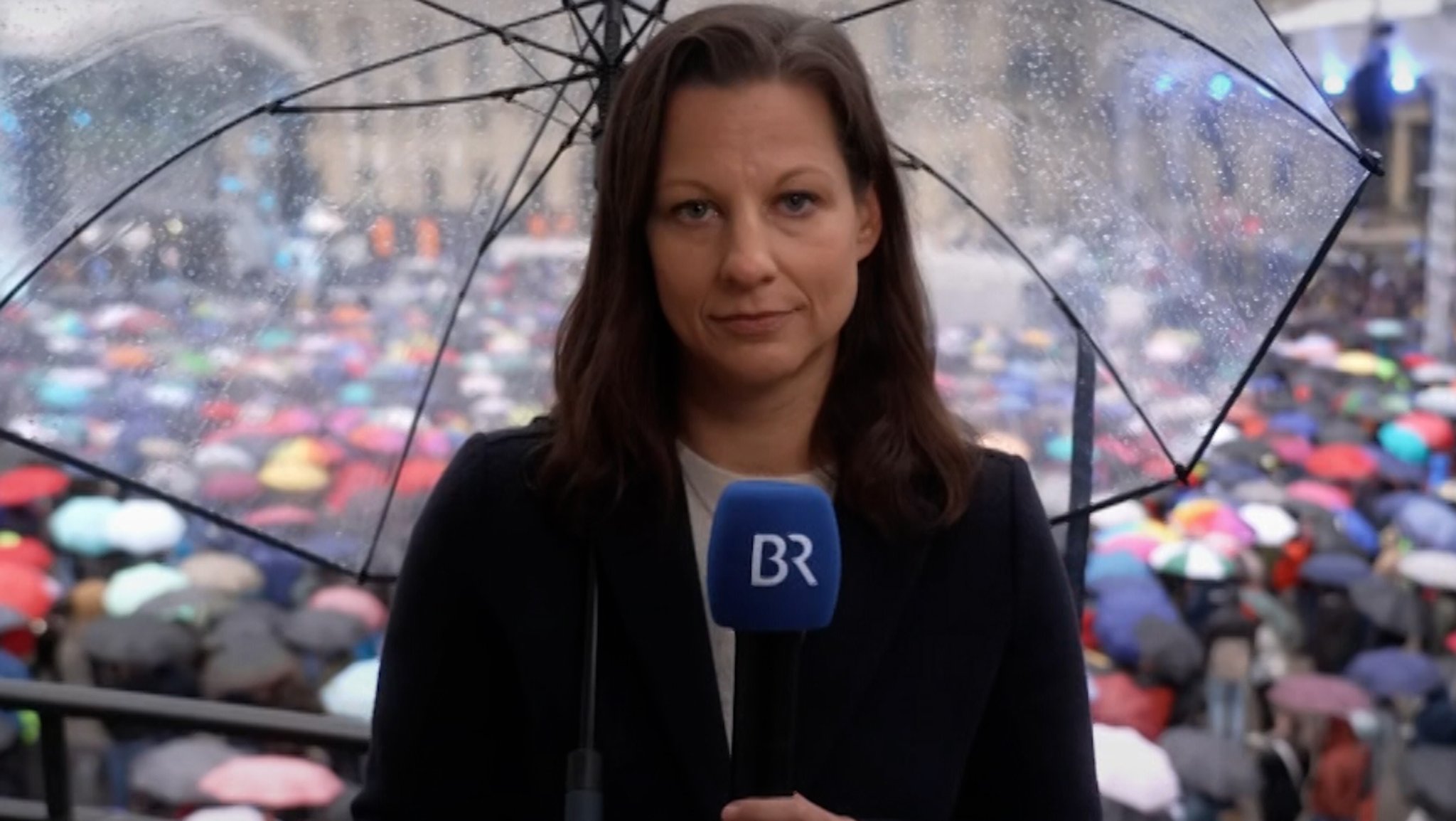 BR-Reporterin Irene Esmann | Bild: Bayerischer Rundfunk 2026 BR-Reporterin Irene Esmann