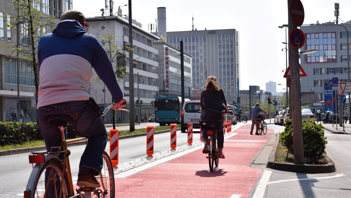Protected Bike Lanes: München testet geschützte Radfahrstreifen
