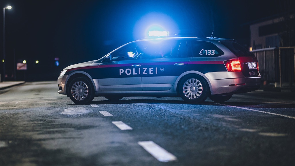 Ein österreichisches Polizeiauto.