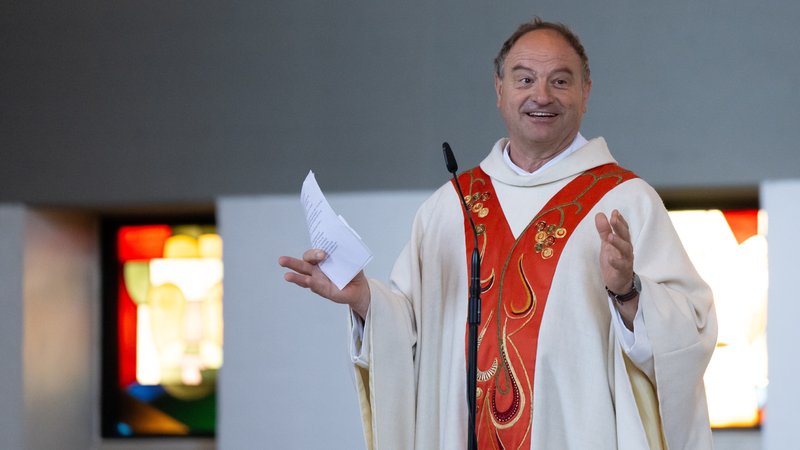 Pfarrer Rainer Maria Schießler | Bild: picture alliance/dpa | Sven Hoppe Pfarrer Rainer Maria Schießler