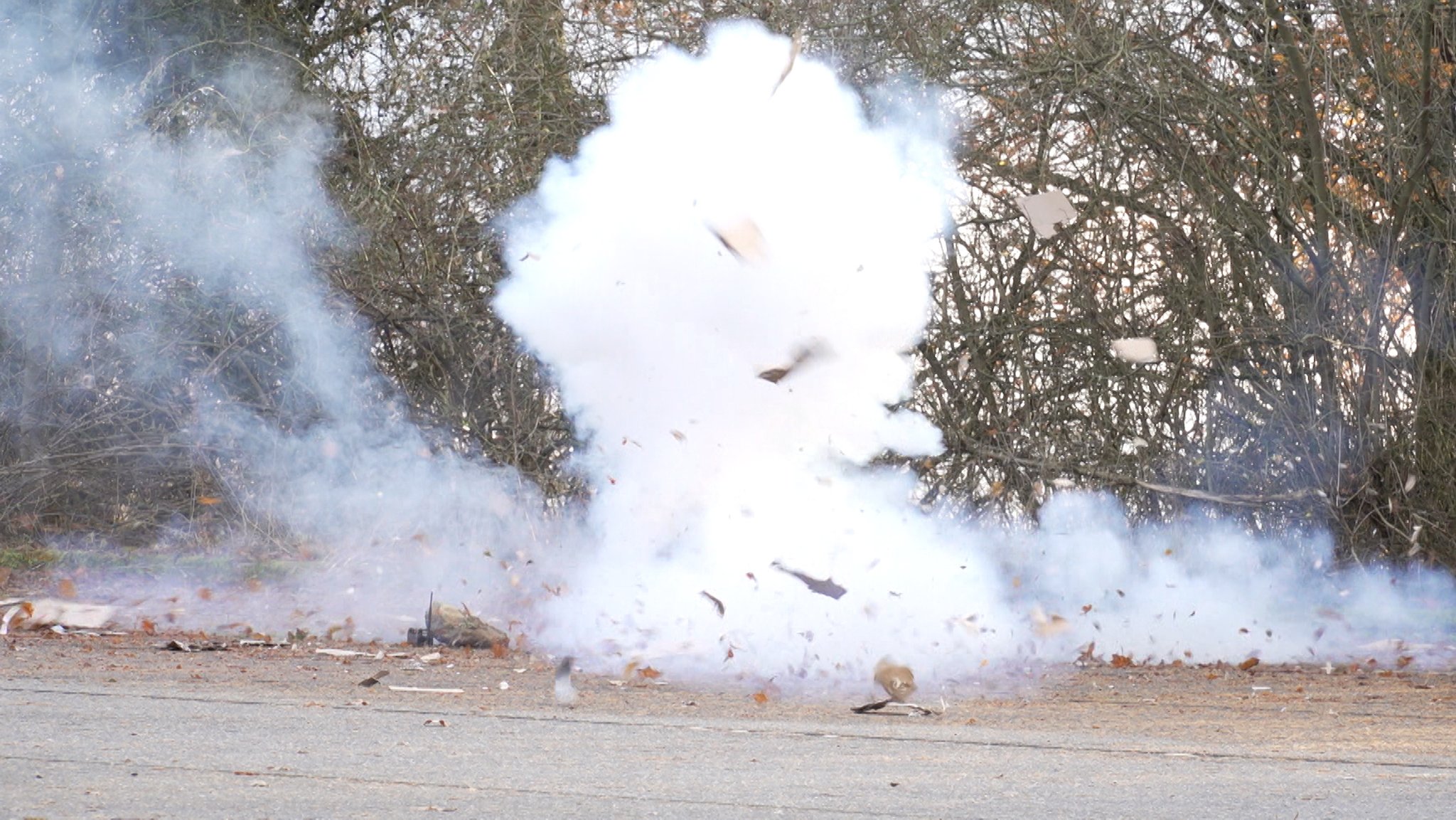 Explosion eines in Deutschland nicht zugelassenen Böllers