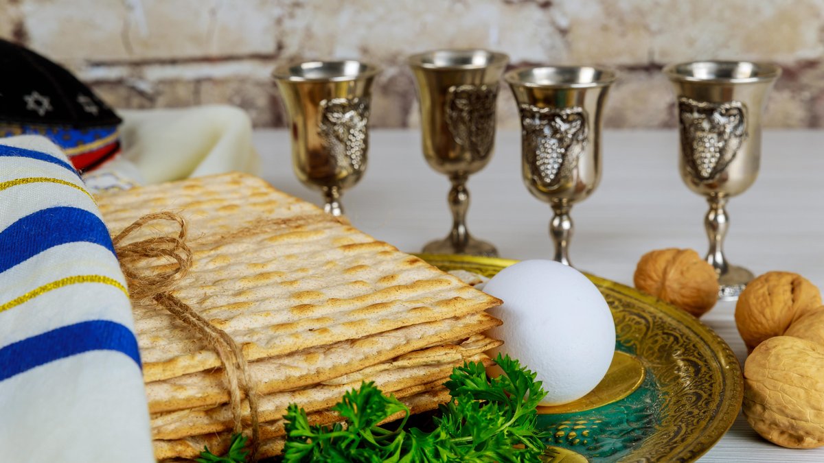Juden feiern Pessach - Verbindung zum christlichen Ostern?