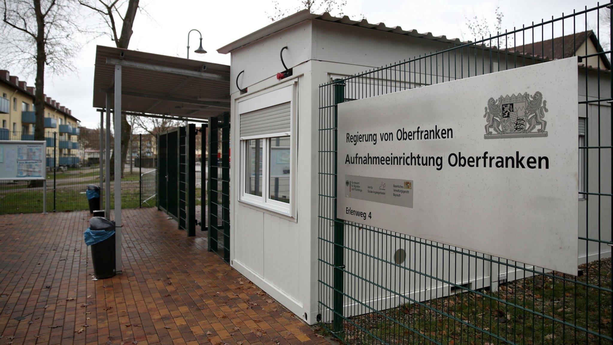 Eingang des Ankerzentrums (AEO) Bamberg