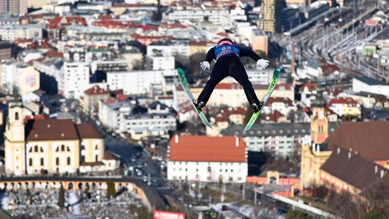 Skispringer Felix Hoffmann in Innsbruck | Bild: picture-alliance/dpa Skispringer Felix Hoffmann in Innsbruck